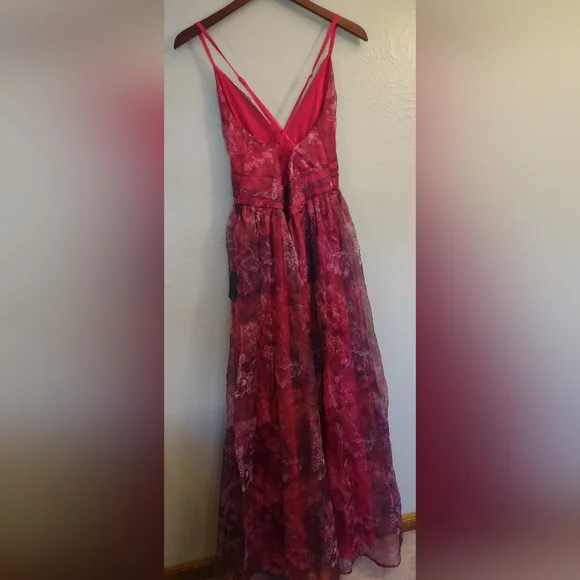 Lulu's Romance That Wows Magenta Floral Print Organza Maxi Dress - Picture 7 of 14